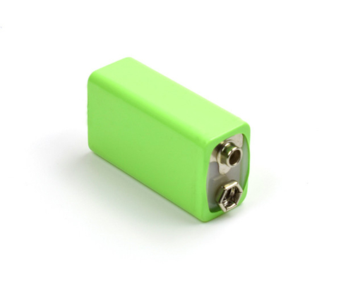 USB는 9V 300mAh 배터리 리튬 재충전이 가능한 에너지 팩을 포함했습니다